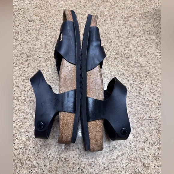 Birkenstock Rio Women’s Black Sandals - Picture 3 of 13